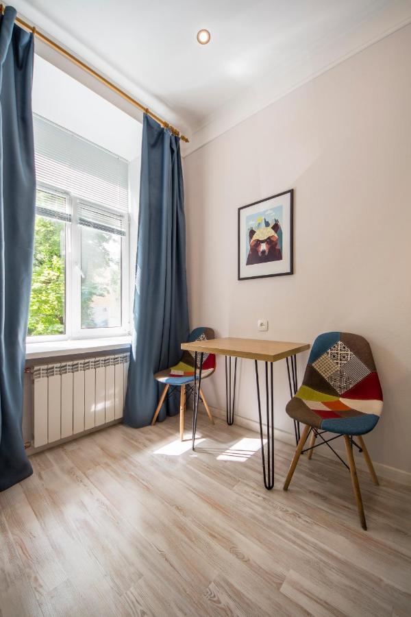 Design Apartments On Velyka Vasylkivska 42 Kiew Exterior foto