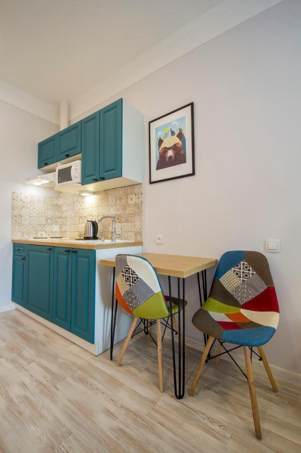 Design Apartments On Velyka Vasylkivska 42 Kiew Exterior foto
